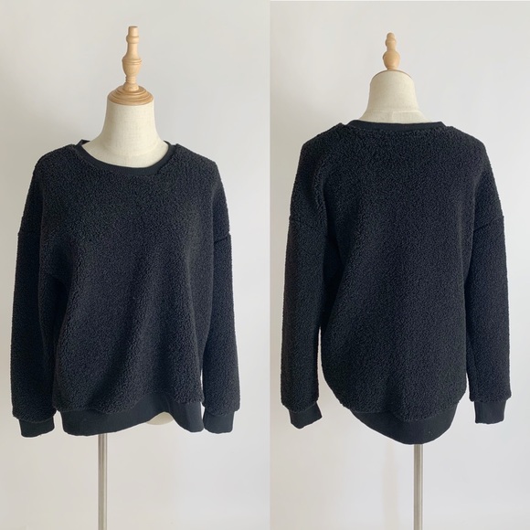 Kenneth Cole Sweaters - KENNETH COLE Pullover Shearling Womens Sweatshirt